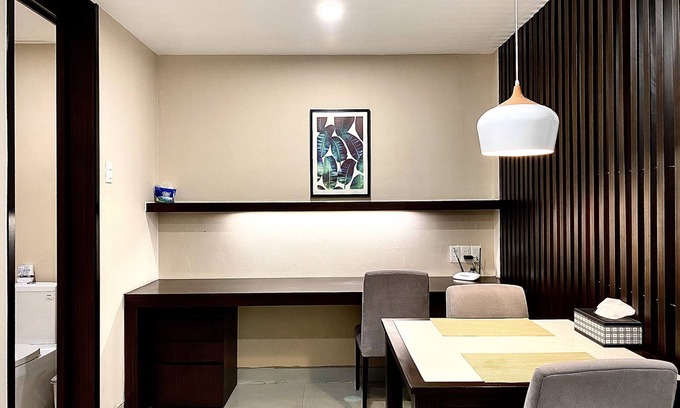 Phuong 8 Apartment | Spacious Apartment with Bathtub