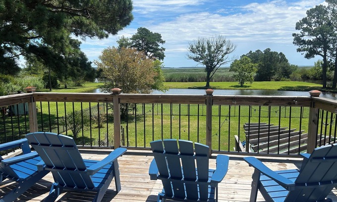 Fentress Other | Spacious waterfront farmhouse with amazing views and kayaking
