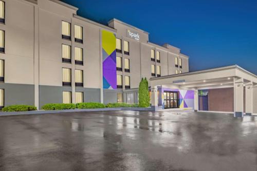 Clarks Summit Hotel | Spark by Hilton Clarks Summit