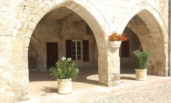 Castelsagrat House | SPECIAL OFFER -15%! Authentic and charming vacation home in southern France
