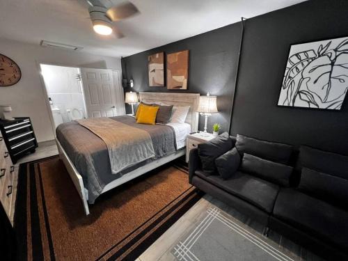 Bryant Ski Chalet | Special - Xtra Comfy - King Bed