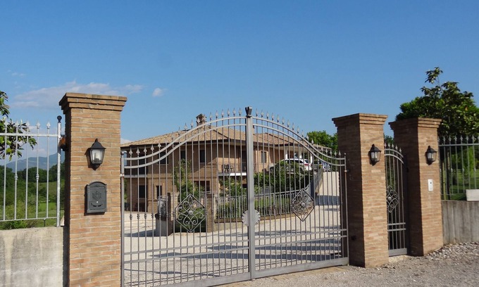 Pignataro Interamna Apartment | Specious apartment/villa, quiet location with stunning views of Montecassino