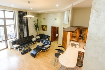 Besarabka Apartment | ♛Specious & luxurious♛ apartment in a city heart