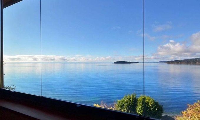 Selma Park Apartment | Spectacular ocean view escape