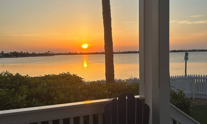 Indigo Reef Marina Homes House | Spectacular Water Views and Gorgeous Sunsets Villa 6