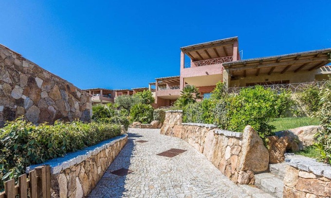 Porto Pozzo Apartment | Splendid Seaview Apartment (N° 20)
