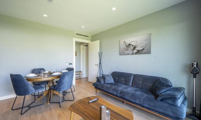 Gundogan Apartment | Splendid Suite Close to Beach in Bodrum