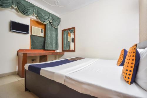 Sector 45 Hotel | SPOT ON 36686 Hotel Om Shanti Palace