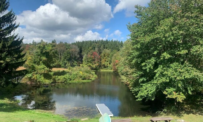 Henryville House | Spring Poconos Getaway! 2bd Cabin