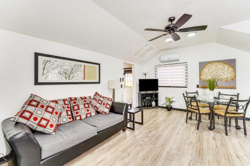Springdale House | Springdale Vacation Rental about 9 Mi to Fayetteville!