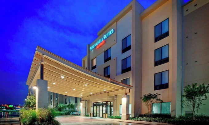 Scotlandville Hotel | SpringHill Suites by Marriott Baton Rouge North/Airport