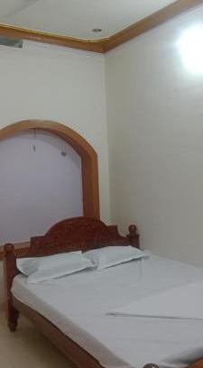 Tiruchendur House | Sri CHENDUR SIVA RESIDENCY