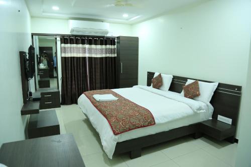 Rajahmundry Cabin | SRI JUPUDY RESIDENCY