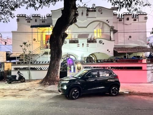 RS Puram House | Sri Lakshmi inn