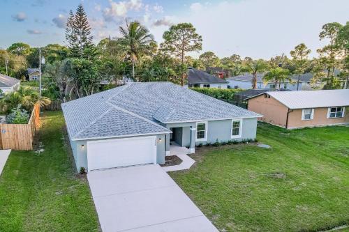 Port Saint Lucie House | St Lucie Sanctuary