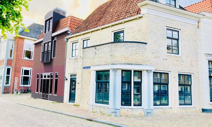 Franeker Apartment | Stadshotel DE ACADEMIE