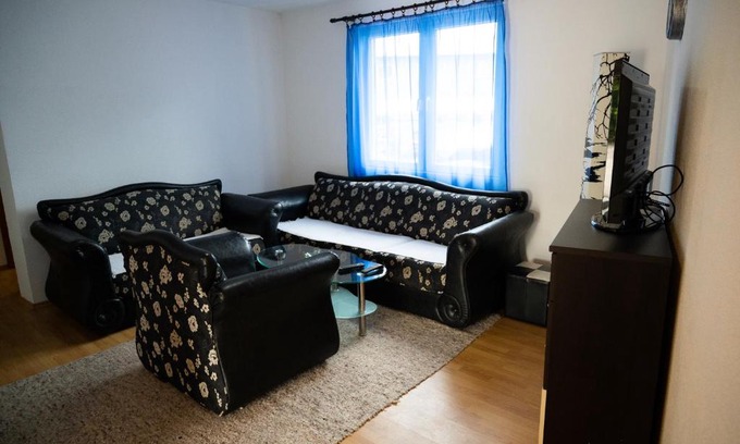 Tuzla Apartment | Stan na dan Tuzla Sjenjak