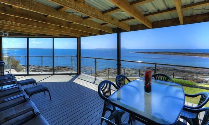 Cowrie Point House | Stanley View Beach House