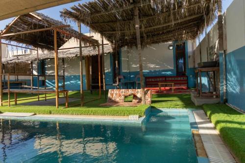Al Hadd House | Star Chalet with Pool & Wifi