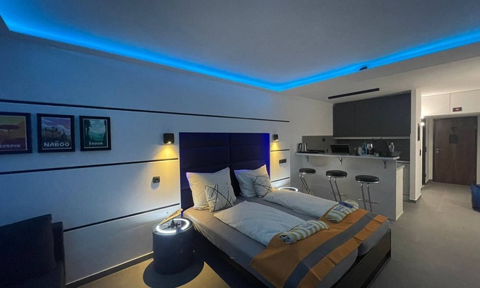 Gelsenkirchen-Mitte Apartment | STARCRUISER theme department