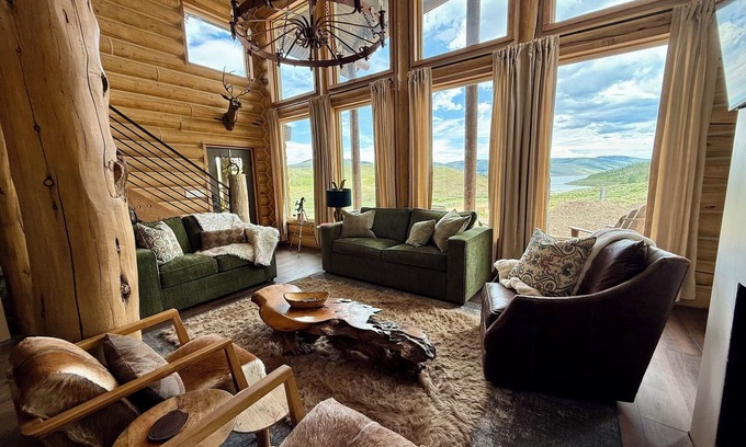 Helper Cabin | Stardust Chalet Luxe Cabin Escape @ Scofield Reservoir with lake view