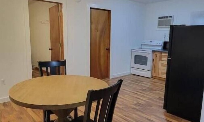 Cantril House | Starlight Hill 1 Bed 1 Bath