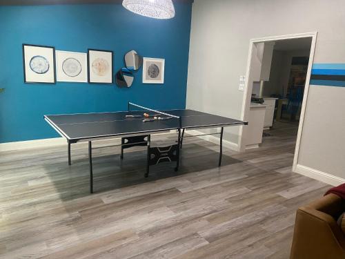 Little Elm House | Starry Nights Fire Pit Table Tennis Spacious Pets OK Lake Decor by Vacation Your Way