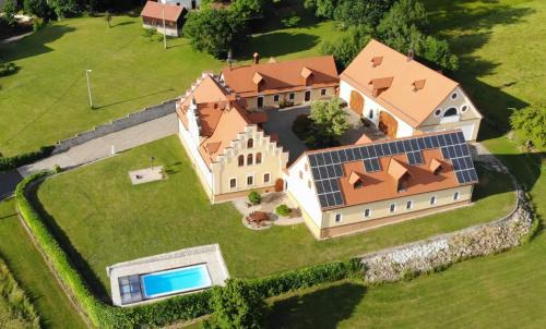 Novy Kostel Villa | Statek Kopanina