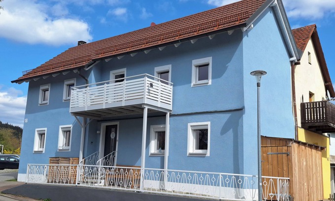 Donaustauf House | Stauf Cottage - Holiday home with castle view