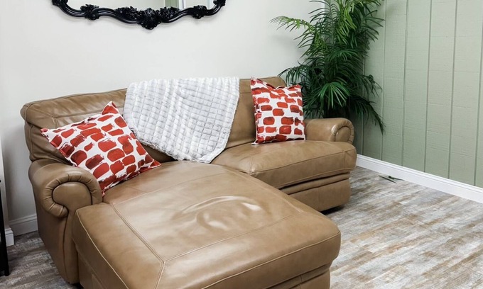 Red Bay Apartment | Stay on Main Street in Red Bay
