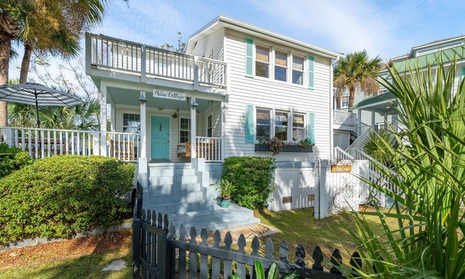 Isle of Palms House | Stay @ Palm Cottage on Isle of Palms!