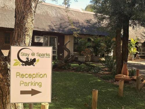 Lephalale House | Stay@Sparks Guesthouse