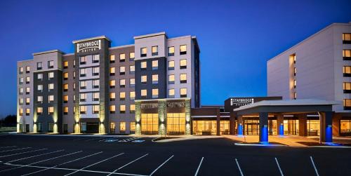 Glendale Hotel | Staybridge Suites Niagara-On-The-Lake by IHG