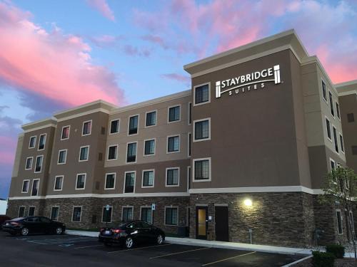 Bryant Pattengill East Hotel | Staybridge Suites Ann Arbor - Research Parkway by IHG