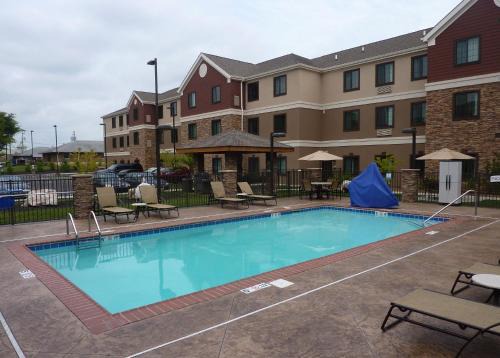 Bowling Green Hotel | Staybridge Suites Bowling Green by IHG