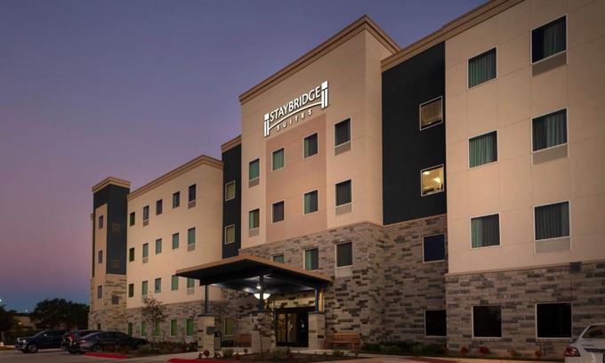 Cedar Park Hotel | Staybridge Suites - Cedar Park - Austin N by IHG