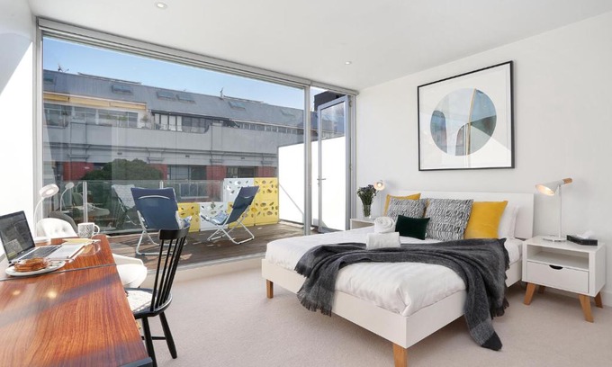 Collingwood Apartment | StayCentral - Collingwood Penthouse on Oxford