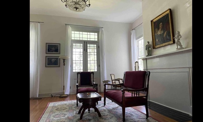 Jeanerette House | Stellar Family Holiday Home