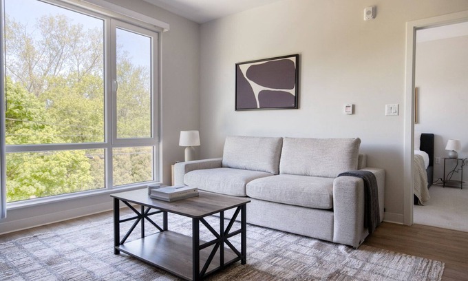 Lower Washington - Mount Hope Apartment | Stellar Roslindale 2BR w/Gym & W/D, walk to T stop, by Blueground