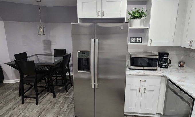 Dacula Apartment | Step into Peace 'W Bright View