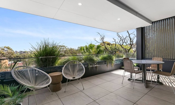 Coogee Apartment | Steps from the shore - Coogee Beachside Solace #5