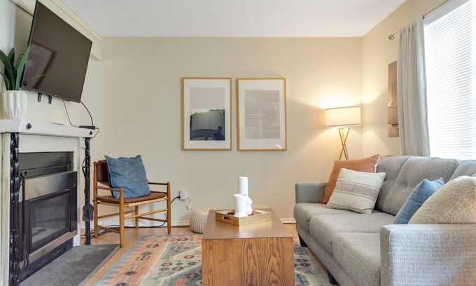 Blodgett Mills House | Steps from the Ski Slopes! Mountain Getaway @ the Peak