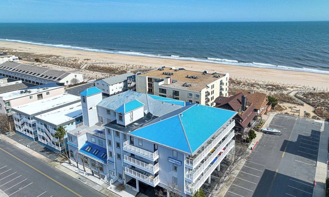 North Ocean City Condo | Steps To The Beach
