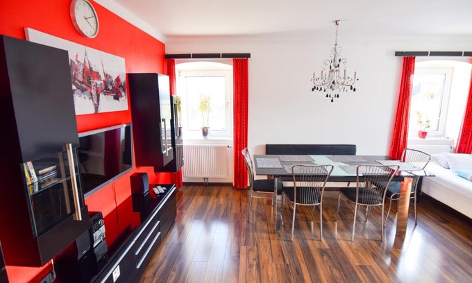 Sankt Martin-Karlsbach Apartment | Stilvolle, vollausgestattete 120m2 Wohnung mit Bauernhoferlebnis