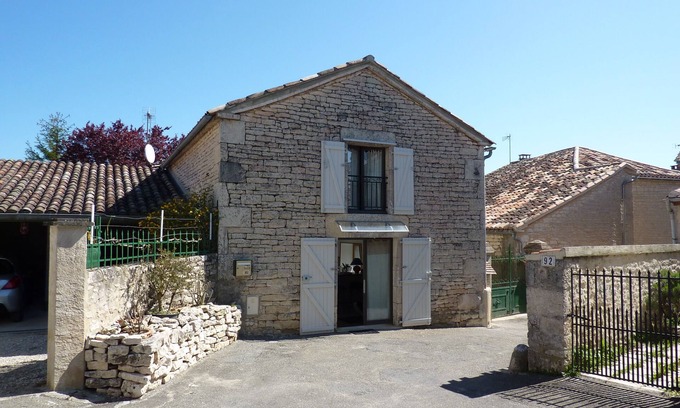 Lalbenque House | Stone Village House Lalbenque - Barn completely redone in new -