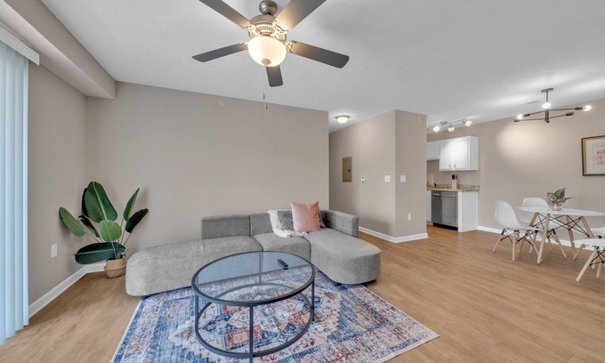New Albany Apartment | Stonecrest 620, 2Bd Apt I Free Parking I Pool