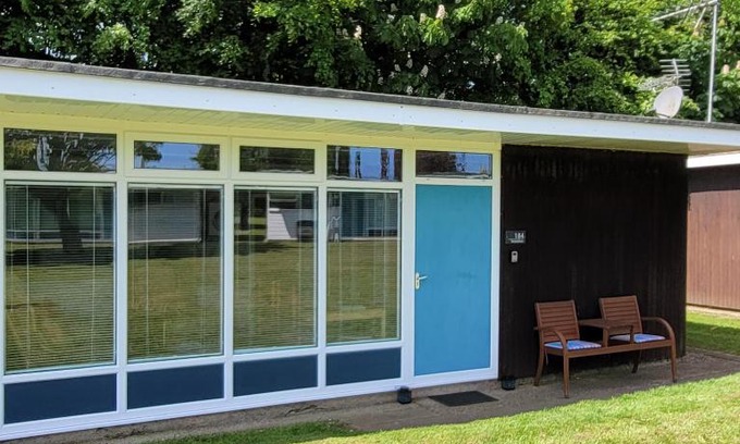 Stalham Apartment | Stonesthrow 184 Broadside Chalet Park Stalham