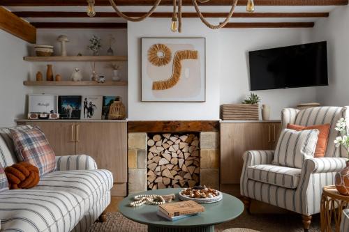 Stow-on-the-Wold House | Stow on the Wold Scandi Chic Authentic Cottage