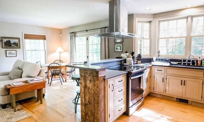 Stowe Hollow Apartment | Stowe-Away to this beautiful home in Stowe