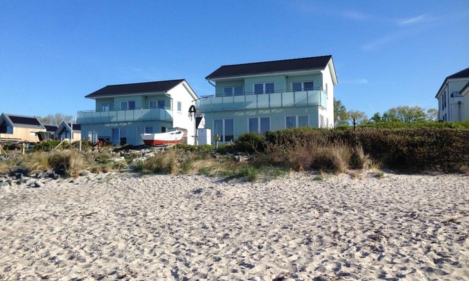 Fehmarnsund Apartment | Strandhaus Appartment Rauchschwalbe